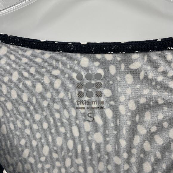 TITLE NINE Dream Short Sleeve Dress Women Size S Soft Stretch Jersey Black White - Picture 3 of 9